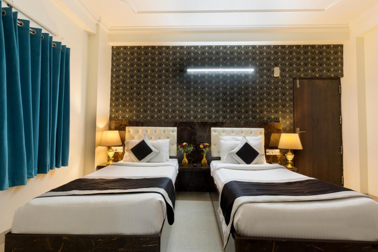 The Alpino Hotel 뉴델리 외부 사진