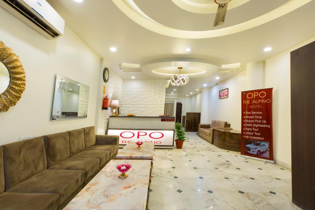The Alpino Hotel 뉴델리 외부 사진